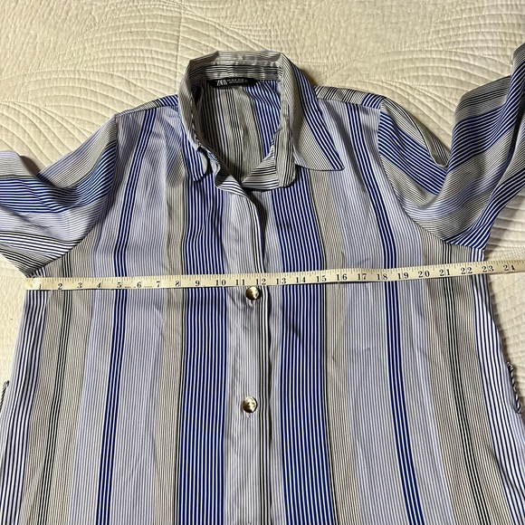 Zara Blue Stripe Satin Effect Midi Shirt Dress w Button Side Slits - Picture 13 of 13